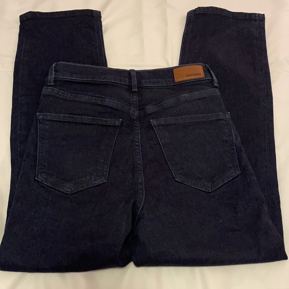 Cropped Straight High Rise Jeans - Picture 7 of 9